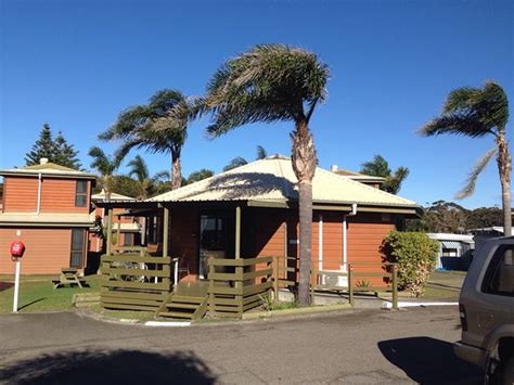 shelly beach cinema  9/12 - 1st Bedroom (Double bed) - Shelly Beach Self Catering Accommodation